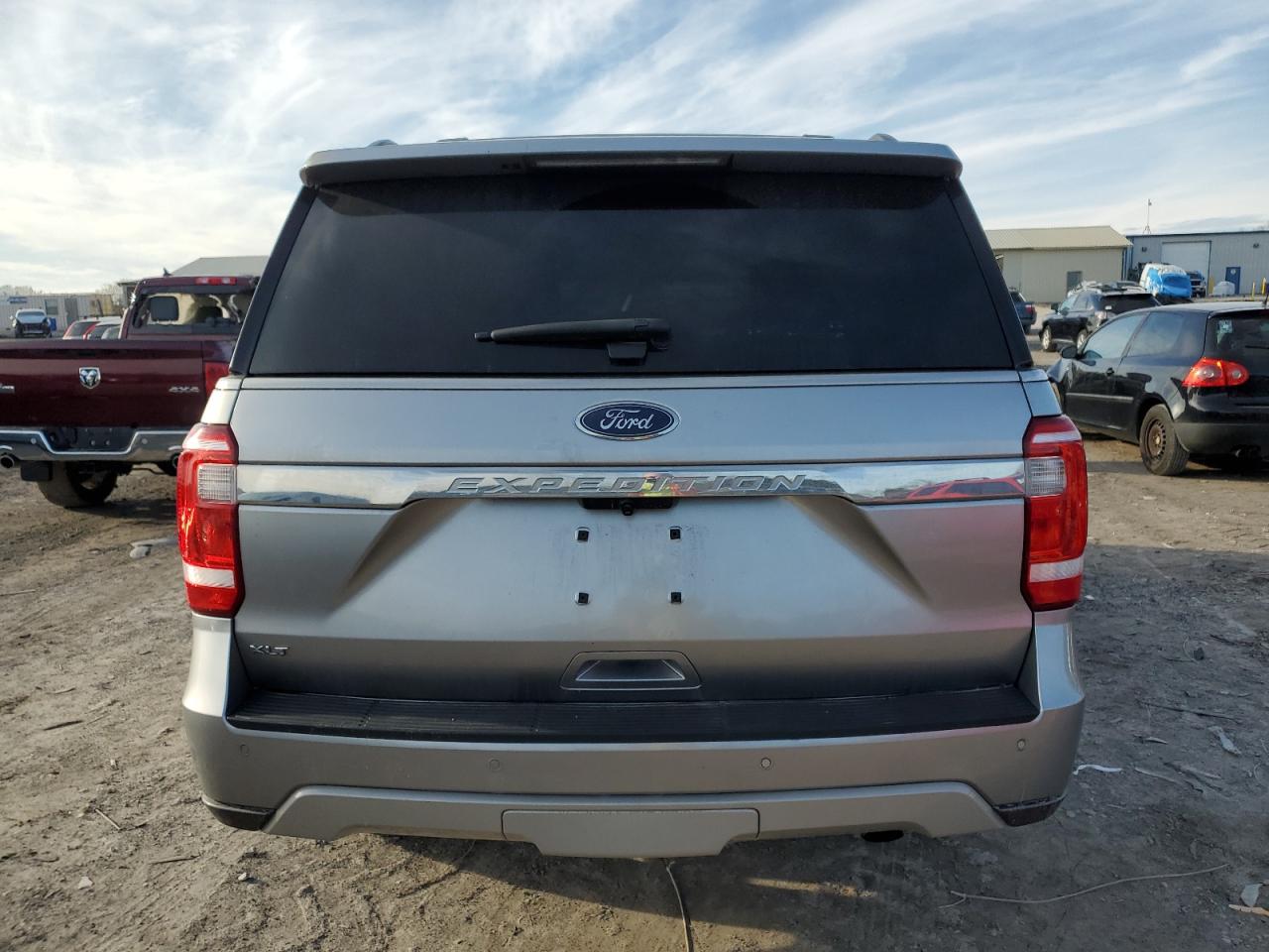 2020 Ford Expedition VIN 1FMJU1JT8LEA32852 Copart auction photo, side damage thumbnail 6