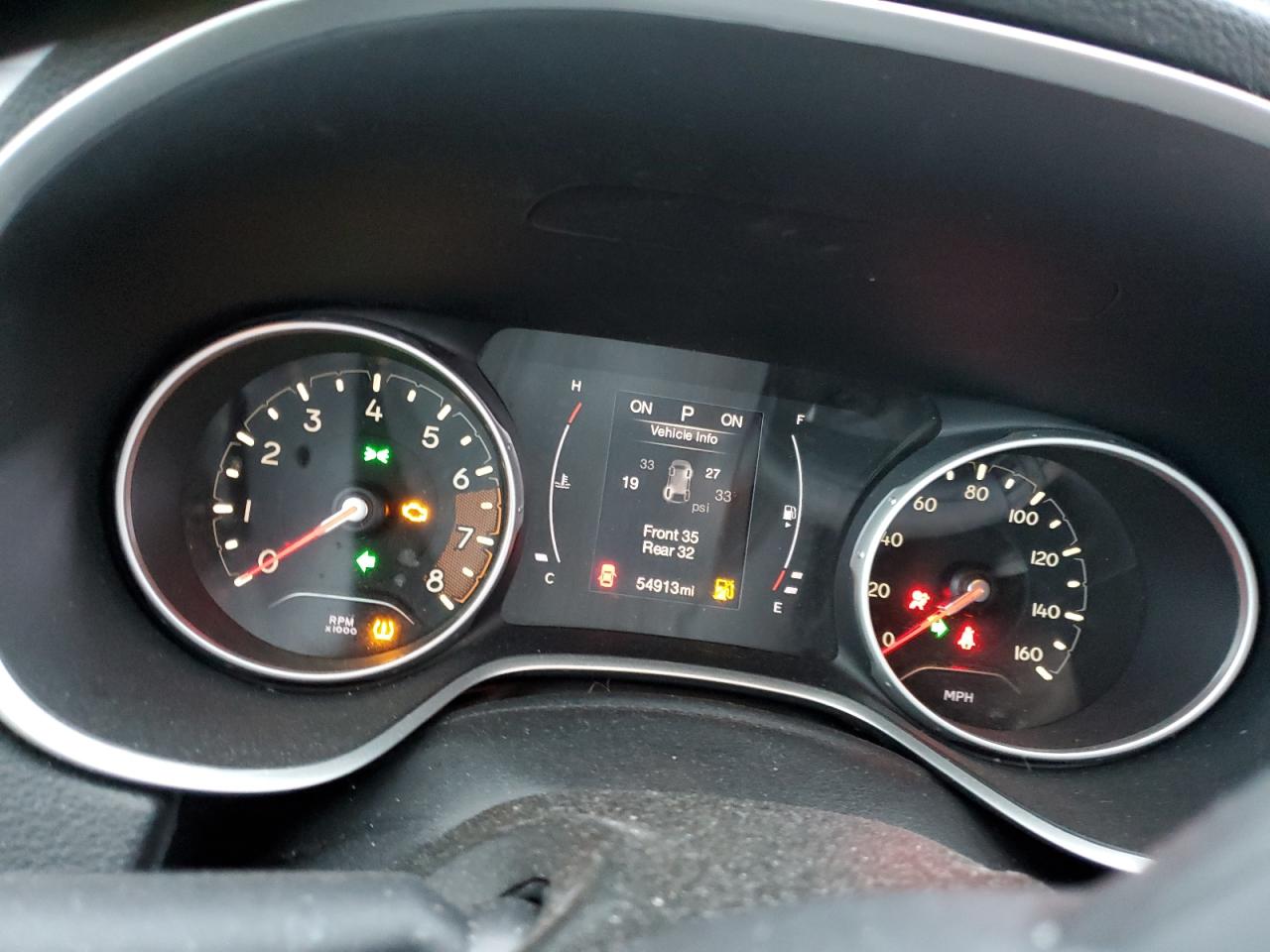 2019 Jeep Compass VIN 3C4NJDBB7KT670482 Copart auction photo, side / minor dent/scratches damage thumbnail 9
