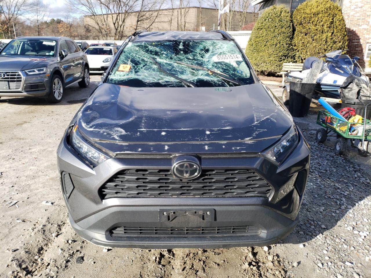 2019 Toyota RAV 4 VIN 2T3G1RFV6KC020224 Copart auction photo, all over damage thumbnail 5
