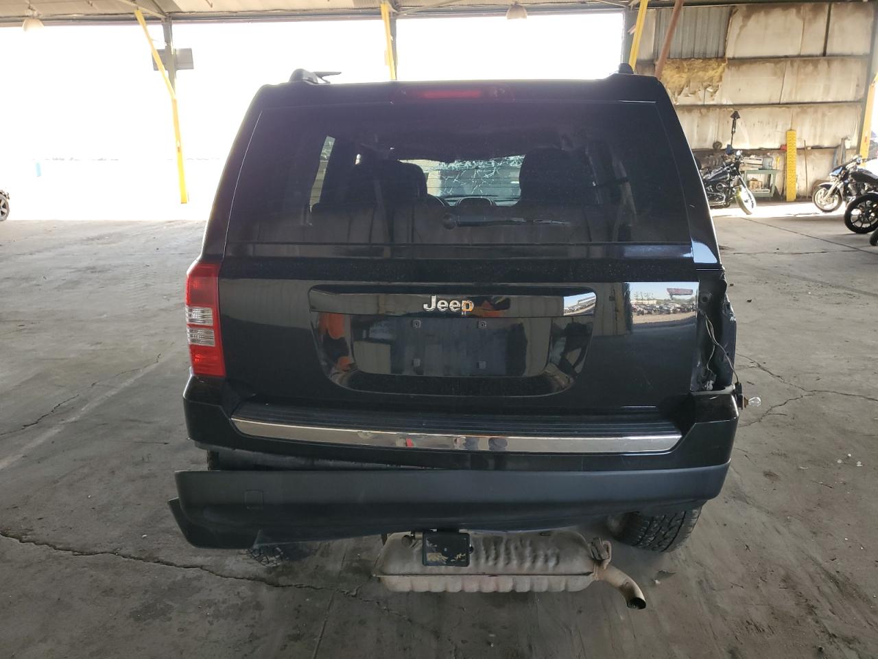 2013 Jeep Liberty (Patriot) VIN 1C4NJPFB8DD158640 Copart auction photo, all over damage thumbnail 6