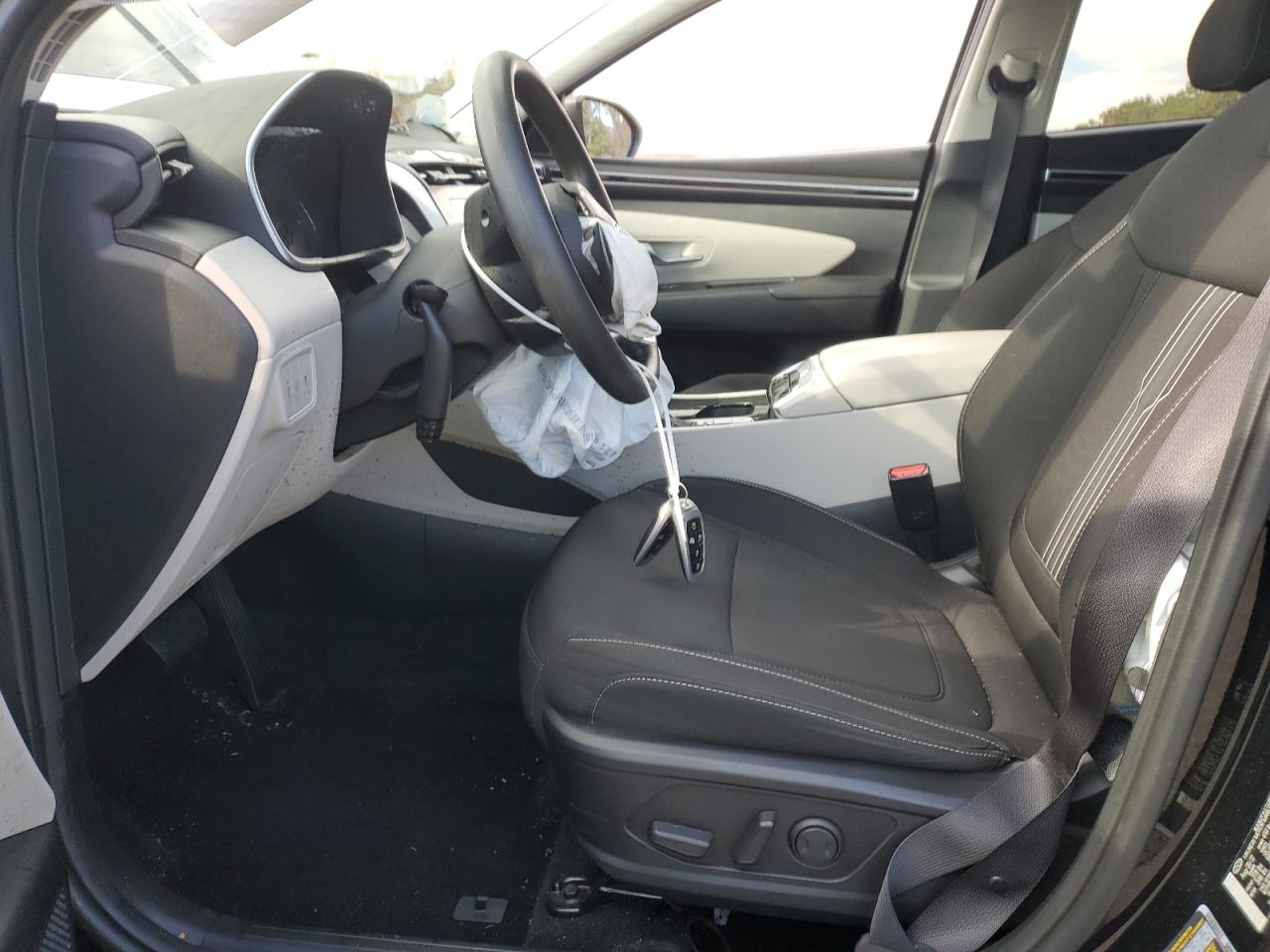 2023 Hyundai Tucson VIN 5NMJBCAE3PH165772 Copart auction photo, front end / minor dent/scratches damage thumbnail 7