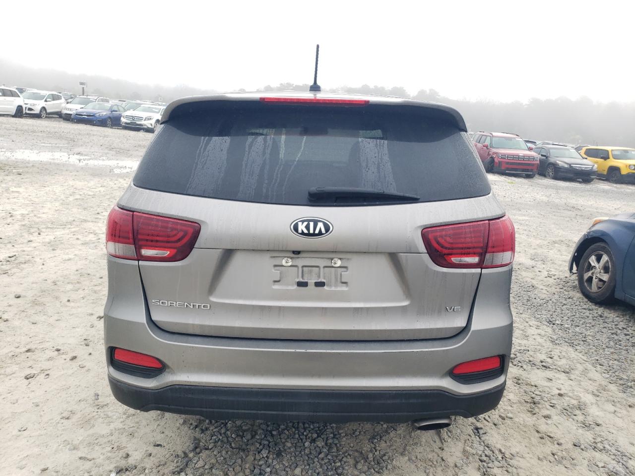 2019 KIA Sorento VIN 5XYPG4A53KG491429 Copart auction photo, front end / minor dent/scratches damage thumbnail 6