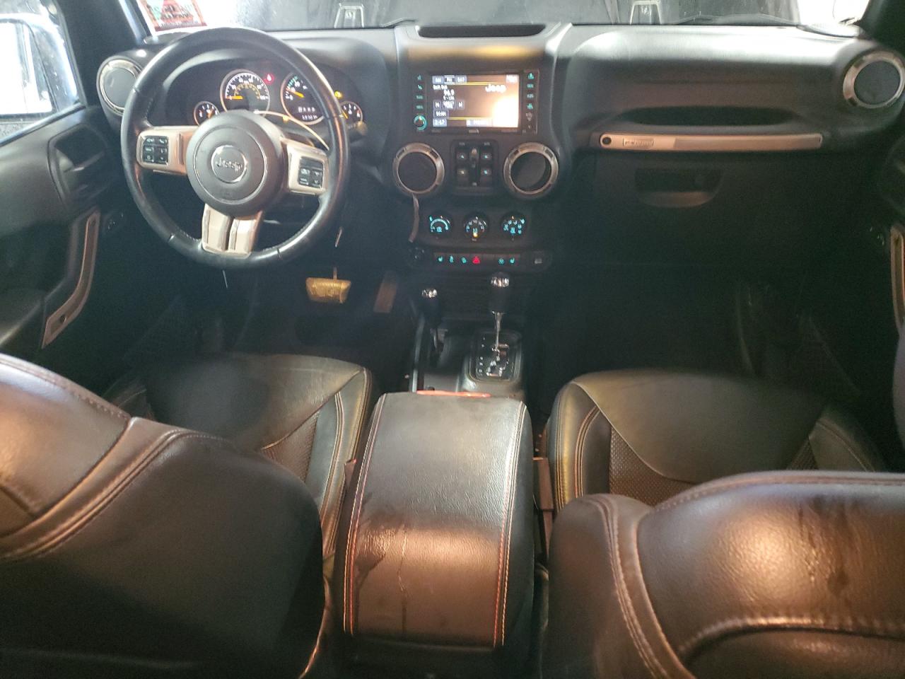 2016 Jeep Wrangler VIN 1C4BJWEGXGL328310 Copart auction photo, side damage thumbnail 8