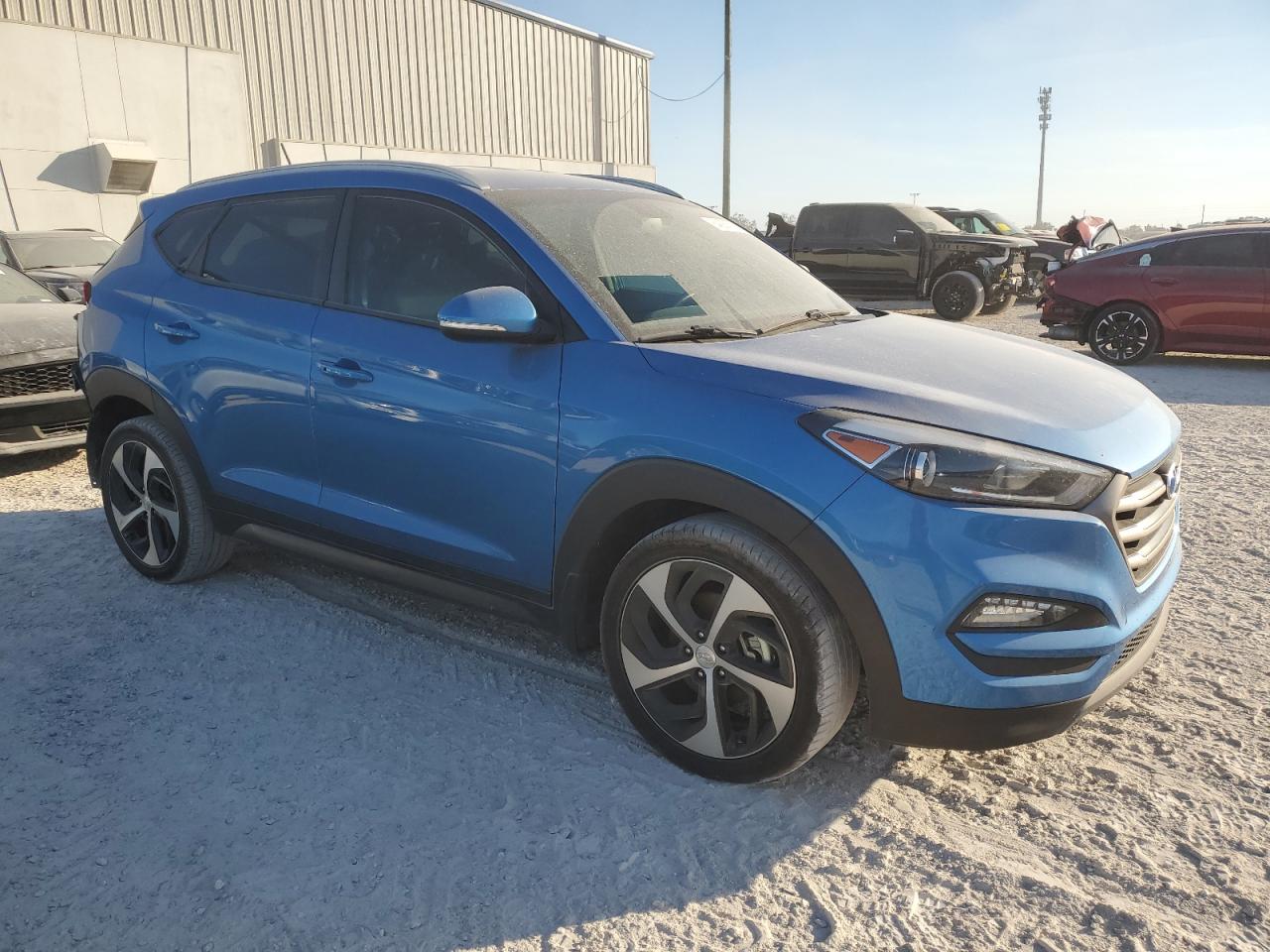 2016 Hyundai Tucson VIN KM8J33A2XGU230138 Copart auction photo, rear end damage thumbnail 4