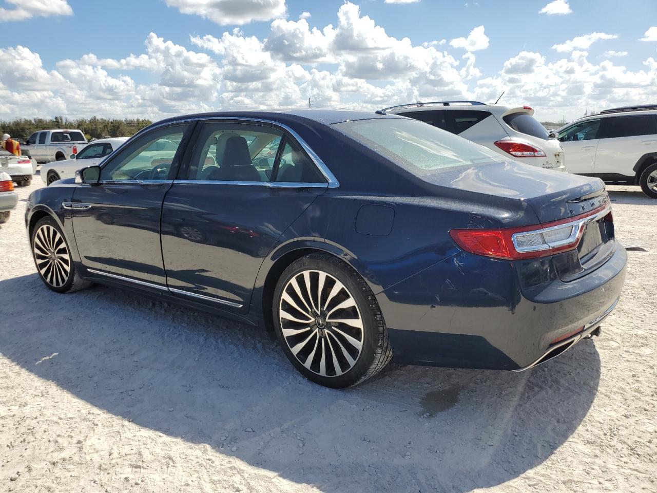 2017 Lincoln Continental VIN 1LN6L9BPXH5609462 Copart auction photo, water/flood damage thumbnail 2
