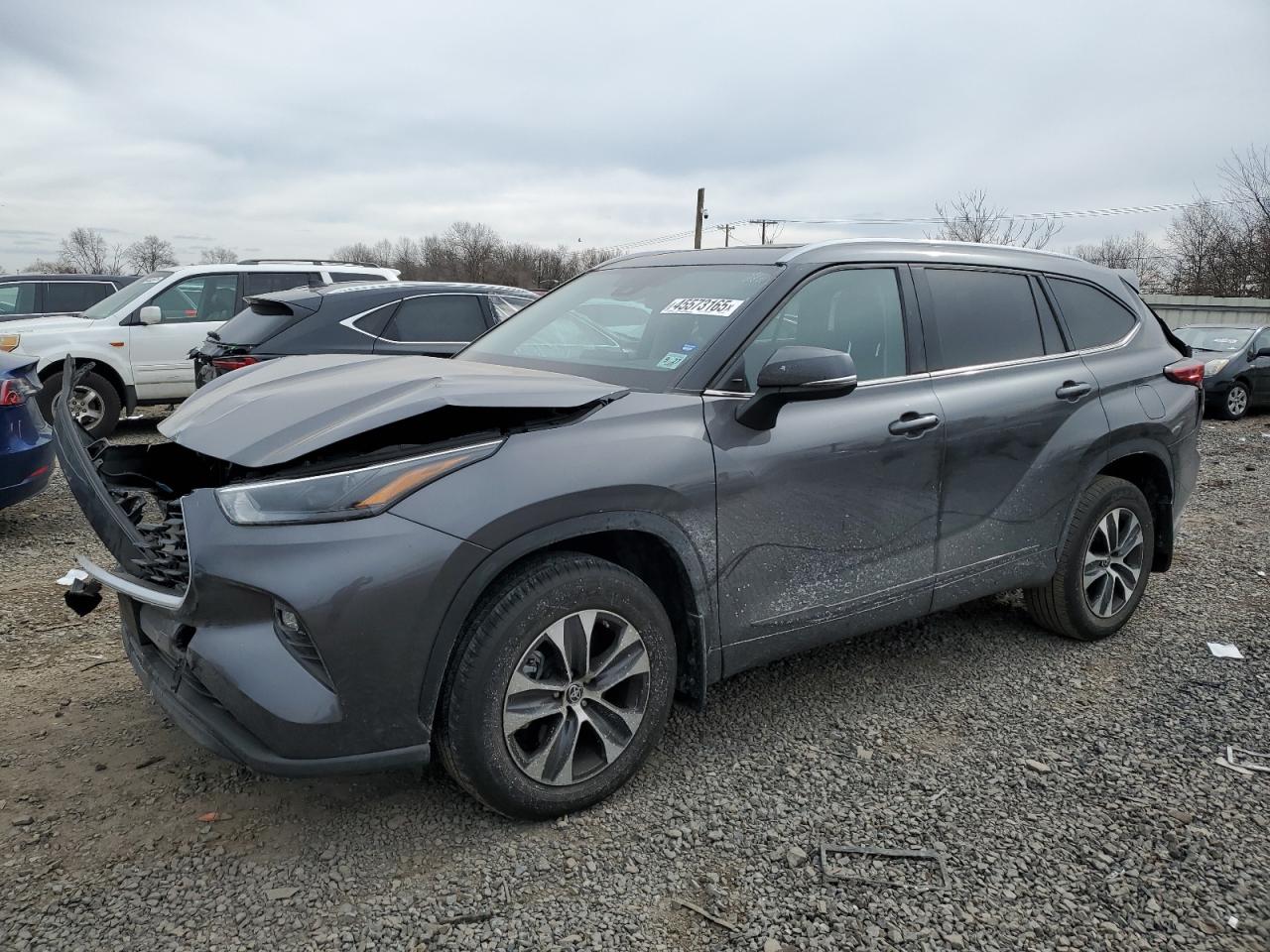 2022 Toyota Highlander VIN 5TDGZRBH0NS243260