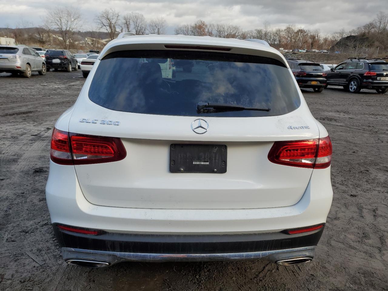 2018 Mercedes-Benz GLC VIN WDC0G4KB6JV018244 Copart auction photo, front end / minor dent/scratches damage thumbnail 6