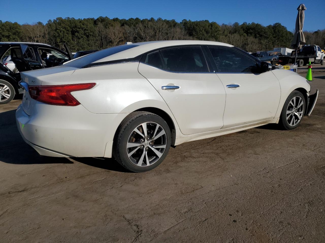 2016 Nissan Maxima VIN 1N4AA6AP4GC424506 Copart auction photo, front end damage thumbnail 3