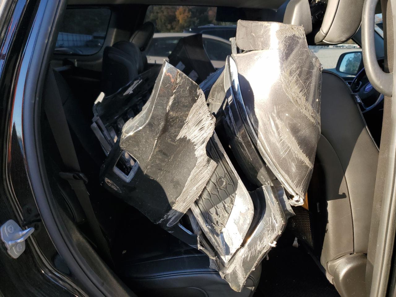2017 Jeep Grand Cherokee VIN 1C4RJFJT4HC631375 Copart auction photo, rear end / undercarriage damage thumbnail 11