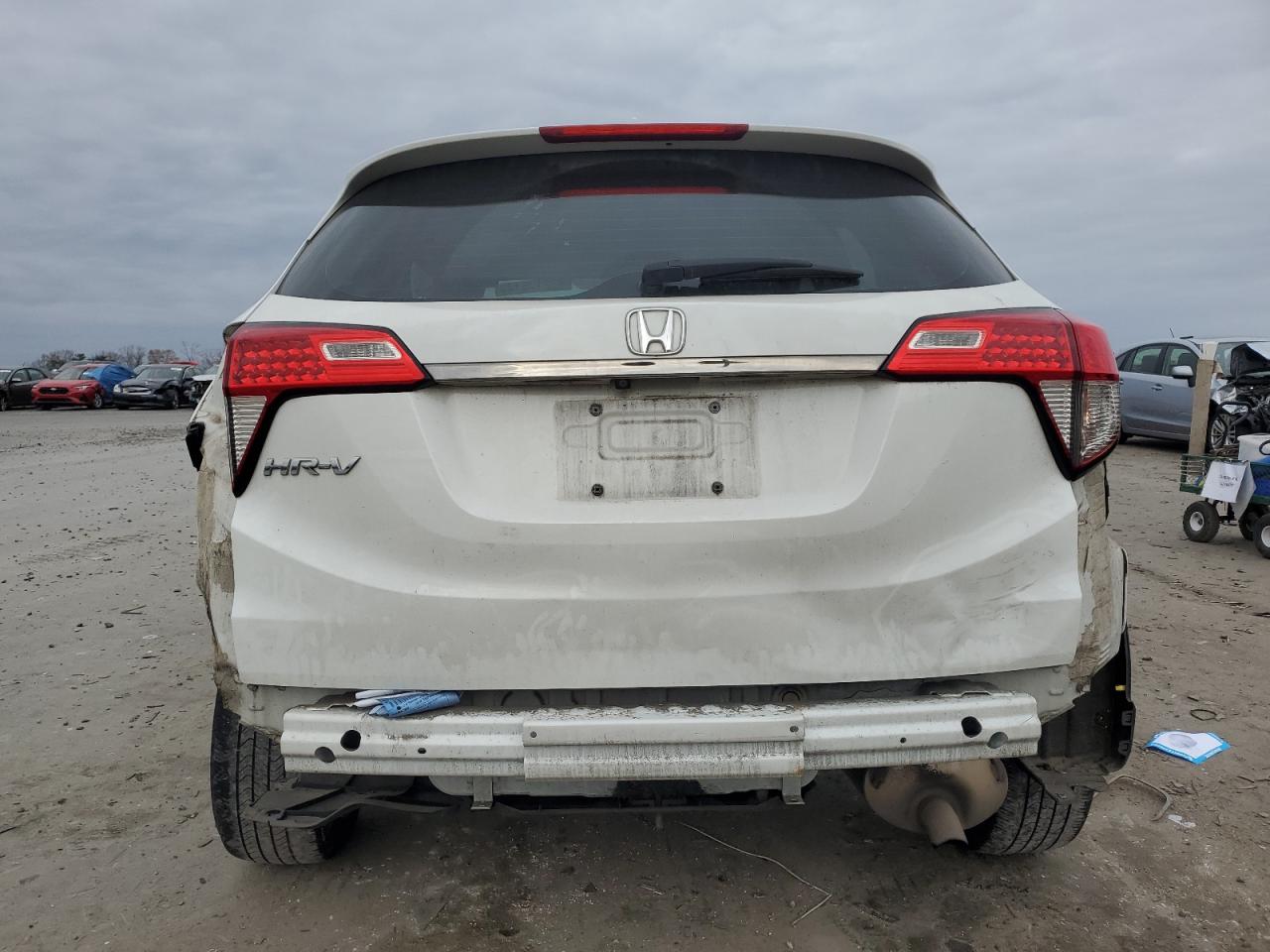 2019 Honda HR-V VIN 3CZRU5H31KM704581 Copart auction photo, rear end / minor dent/scratches damage thumbnail 6