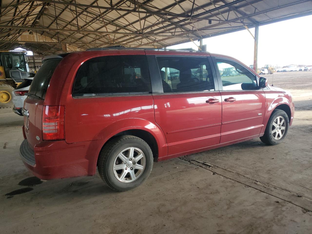 2008 Chrysler Town & Country VIN 2A8HR54P08R702195 Copart auction photo, minor dent/scratches damage thumbnail 3