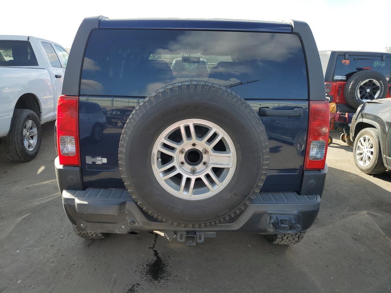 2008 Hummer H3 VIN 5GTEN13E388166605 Copart auction photo, front end damage thumbnail 6