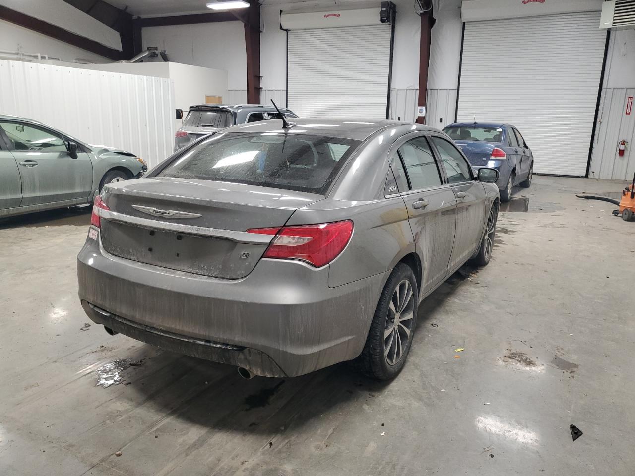 2013 Chrysler 200 VIN 1C3CCBBG3DN715460 Copart auction photo, front end / mechanical damage thumbnail 3