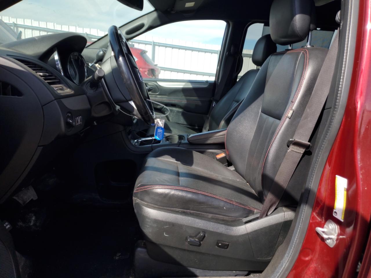 2019 Dodge Caravan VIN 2C4RDGEGXKR670366 Copart auction photo, front end damage thumbnail 7