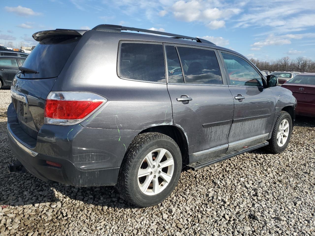 2012 Toyota Highlander VIN 5TDBK3EH4CS115415 Copart auction photo, front end damage thumbnail 3
