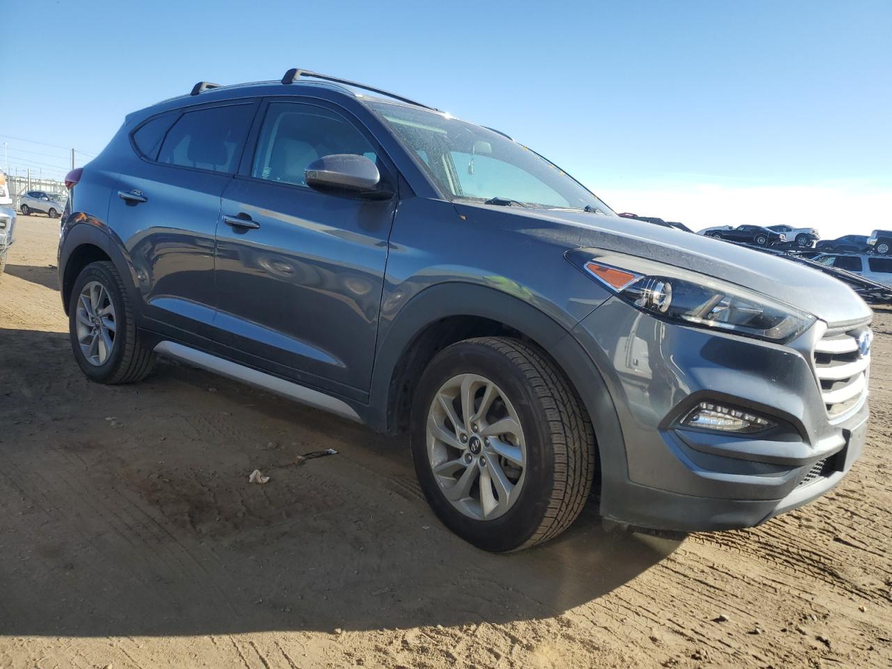 2017 Hyundai Tucson VIN KM8J3CA49HU252103 Copart auction photo, vandalism damage thumbnail 4