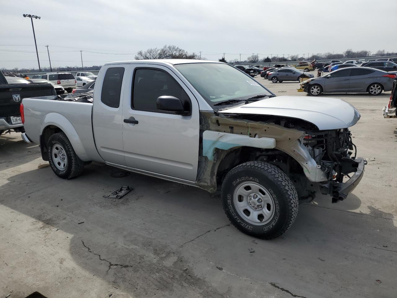 2019 Nissan Navara (Frontier) VIN 1N6BD0CT3KN724450 Copart auction photo, front end damage thumbnail 4