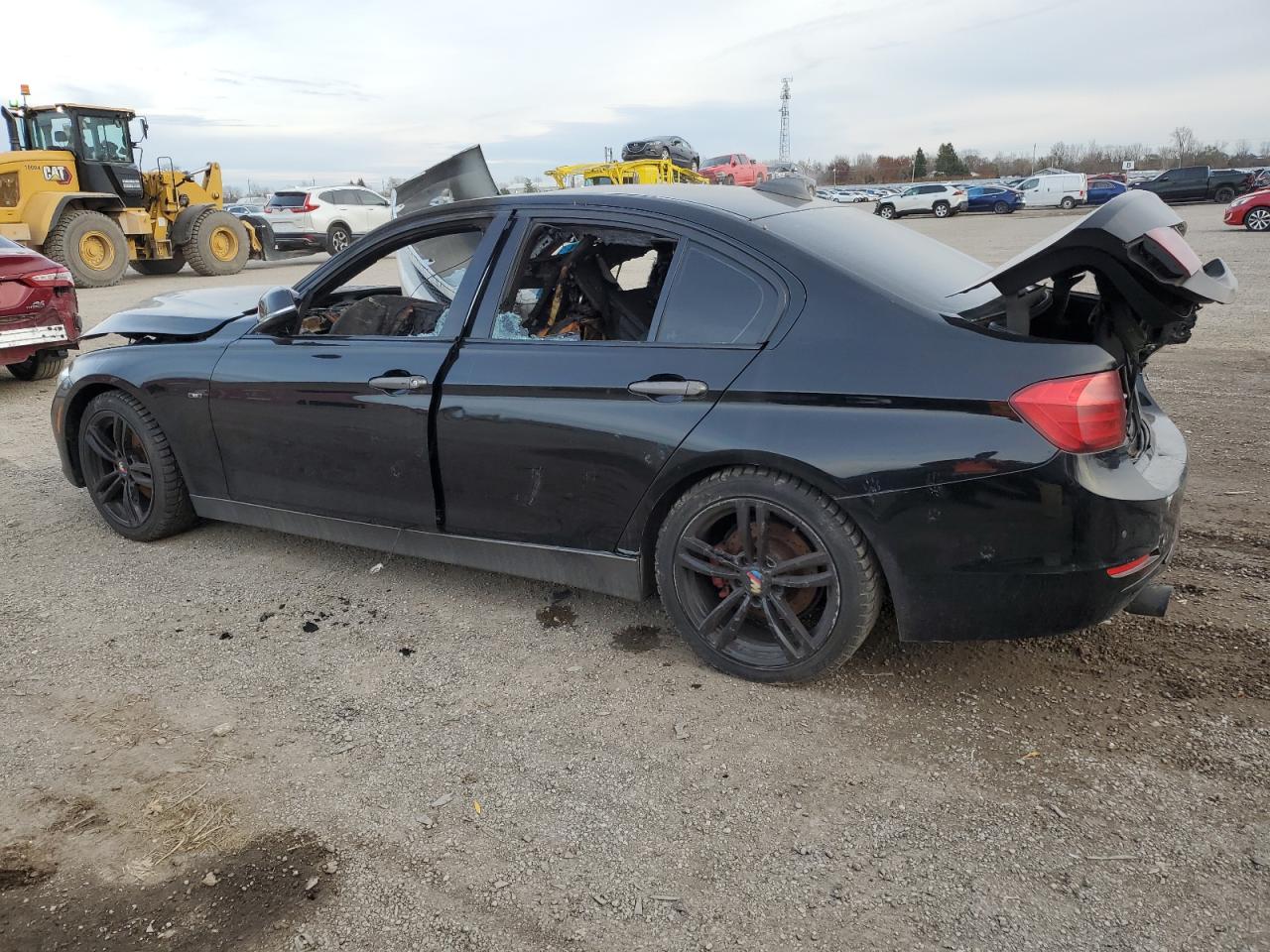 2012 BMW 3er VIN WBA3A5C55CF347580 Copart auction photo, burn damage thumbnail 2