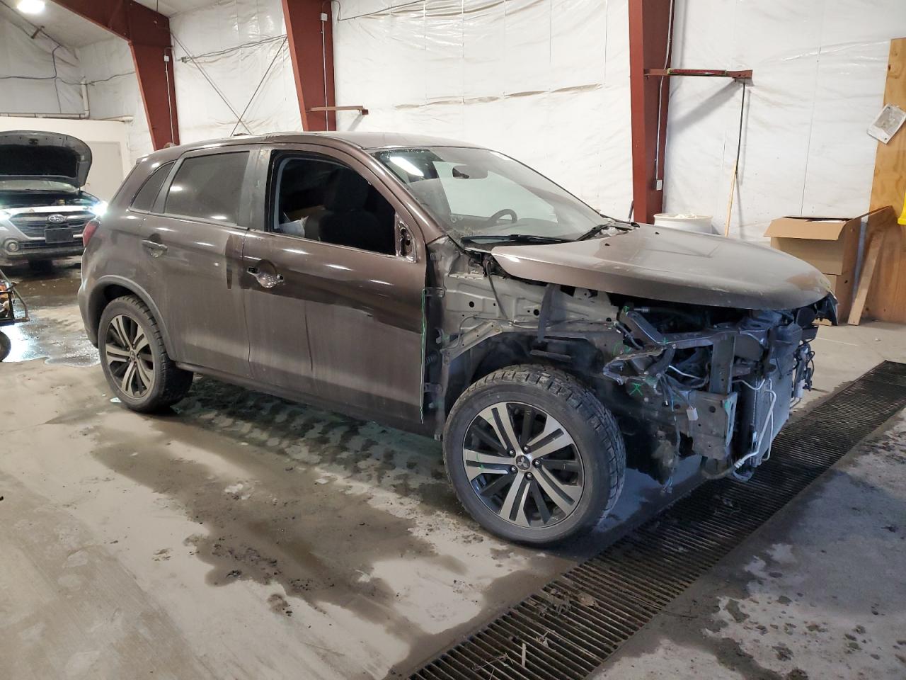 2020 Mitsubishi Outlander VIN JA4AR3AU3LU029173 Copart auction photo, undercarriage / all over damage thumbnail 4
