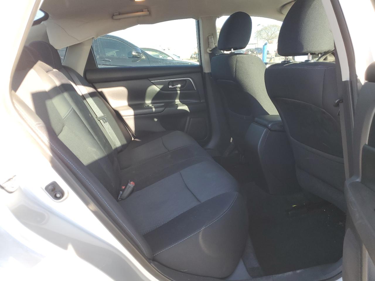 2016 Nissan Altima VIN 1N4AL3AP7GC211672 Copart auction photo, front end / rear end damage thumbnail 10