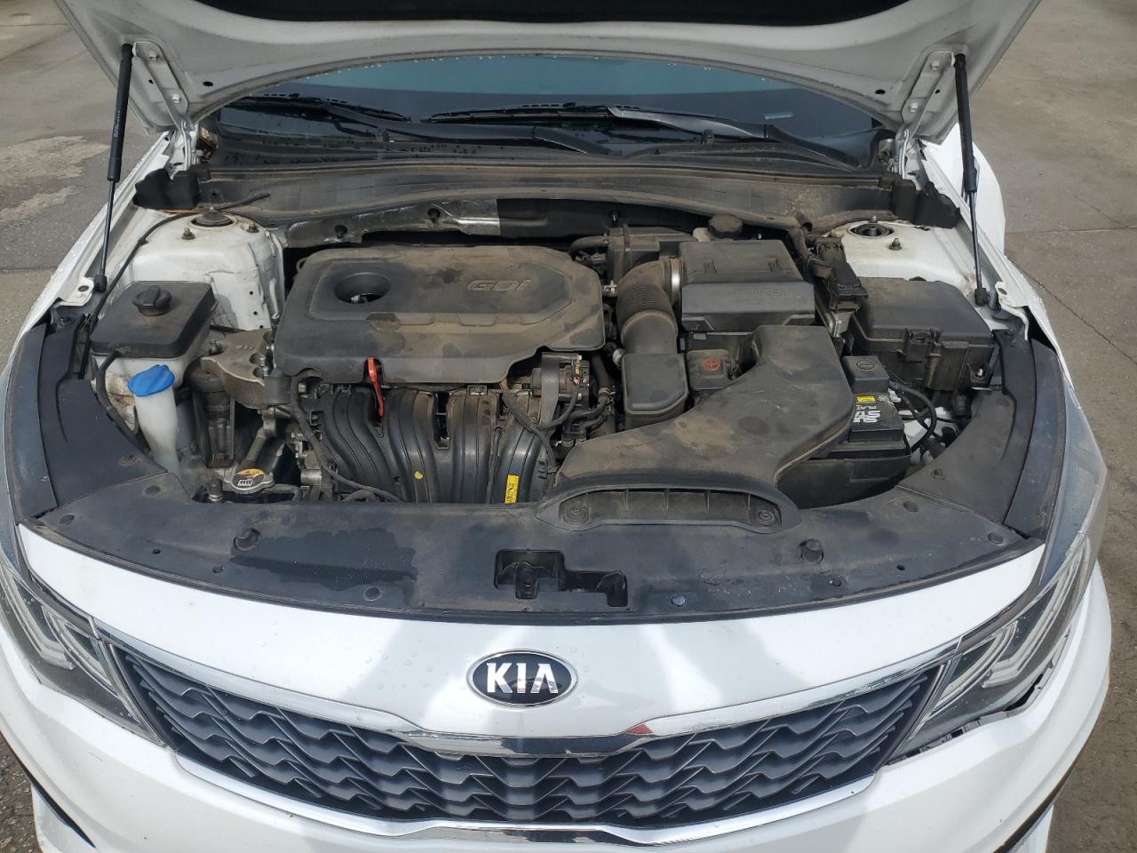 2019 KIA Optima VIN 5XXGT4L3XKG335853 Copart auction photo, front end damage thumbnail 12