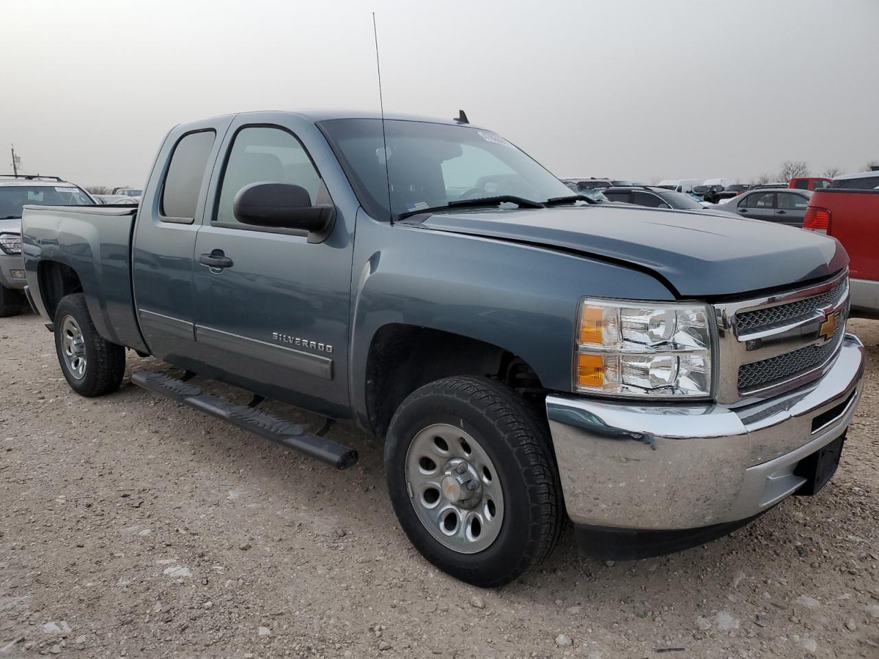 2013 Chevrolet Silverado VIN 1GCRCSEA2DZ210807 Copart auction photo, normal wear / hail damage thumbnail 4