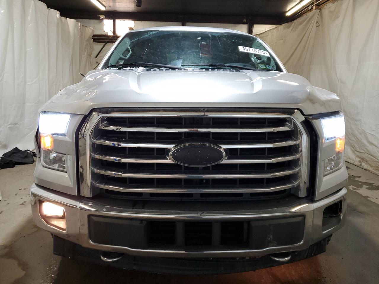 2017 Ford F-150 VIN 1FTEW1EP1HFA55842 Copart auction photo, front end / side damage thumbnail 5