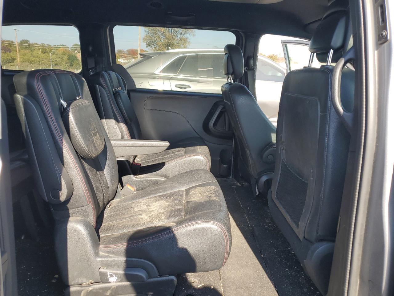 2016 Dodge Caravan VIN 2C4RDGEG1GR339893 Copart auction photo, all over damage thumbnail 11