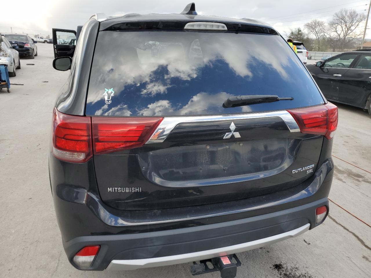 2018 Mitsubishi Outlander VIN JA4AD3A35JZ071429 Copart auction photo, front end damage thumbnail 6