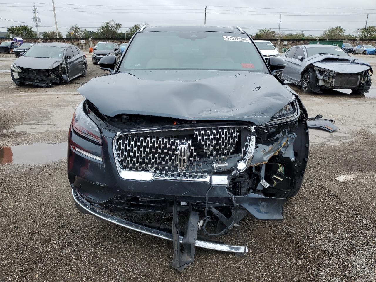 2022 Lincoln Corsair VIN 5LMCJ2C93NUL36802 Copart auction photo, front end damage thumbnail 5