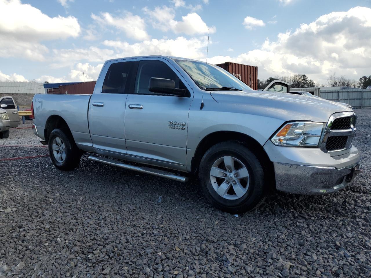 2017 RAM 1500 VIN 1C6RR6GG7HS786129 Copart auction photo, side / front end damage thumbnail 4
