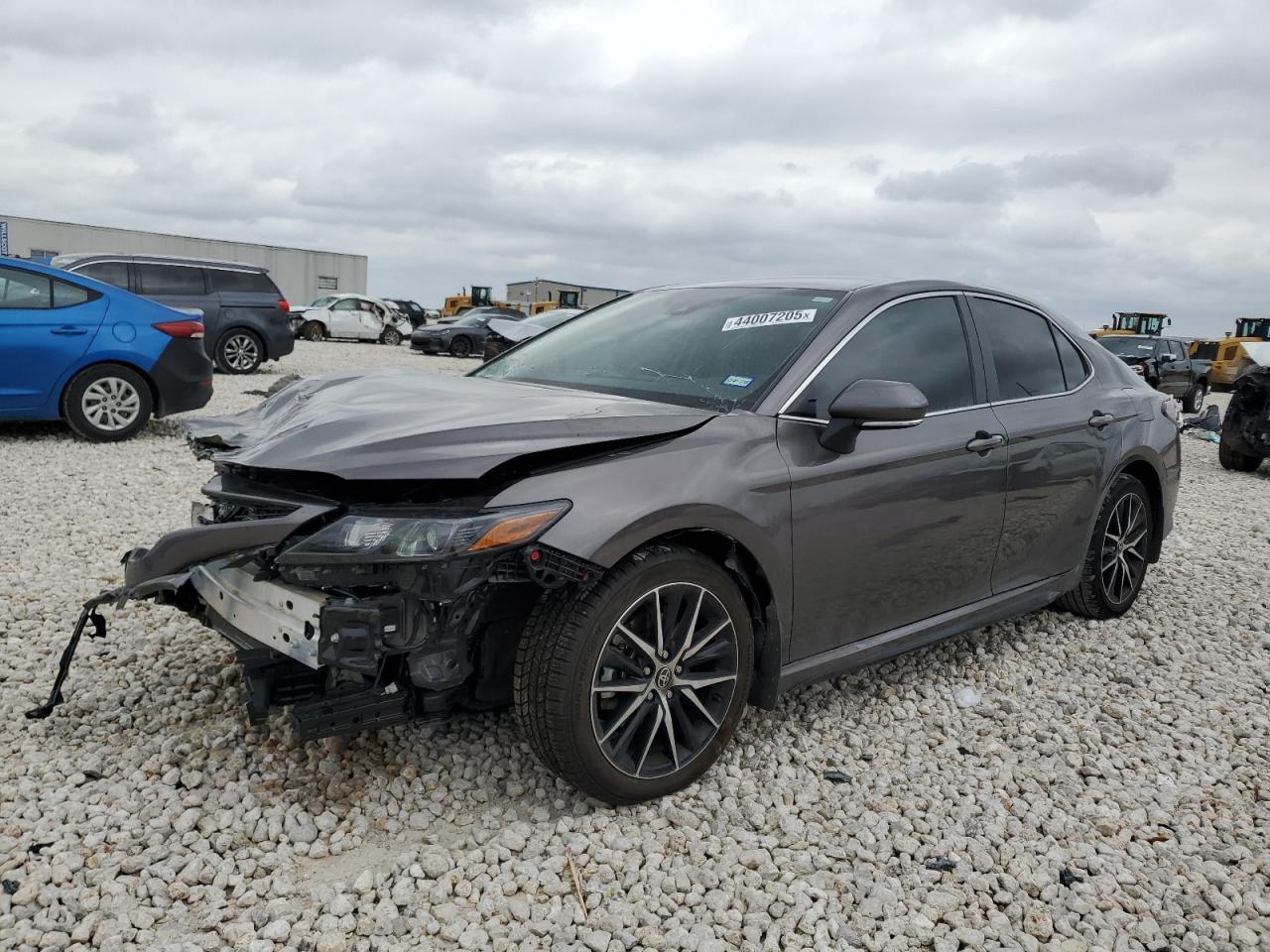 2024 Toyota Camry VIN 4T1G11AK2RU864521