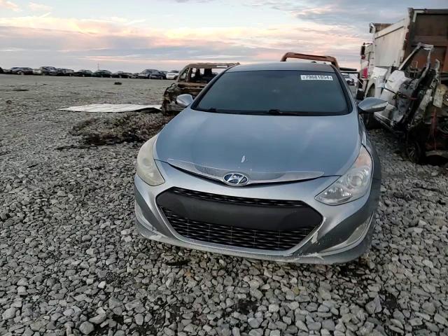 2015 Hyundai Sonata VIN KMHEC4A45FA133258 Copart auction photo, burn / rear end damage thumbnail 11