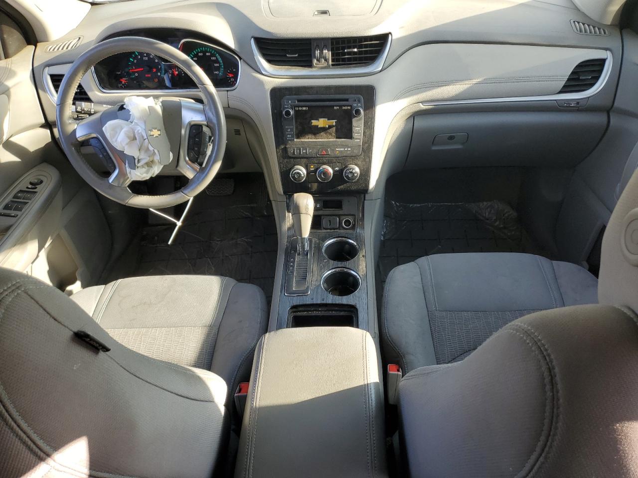 2017 Chevrolet Traverse VIN 1GNKRGKD1HJ312686 Copart auction photo, front end damage thumbnail 8