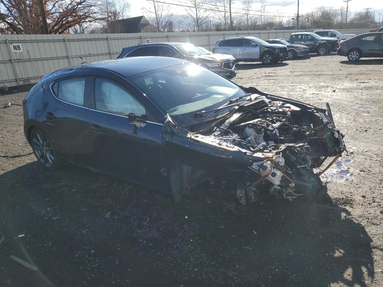 2021 Mazda 3 VIN JM1BPAKL2M1402989 Copart auction photo, front end damage thumbnail 4