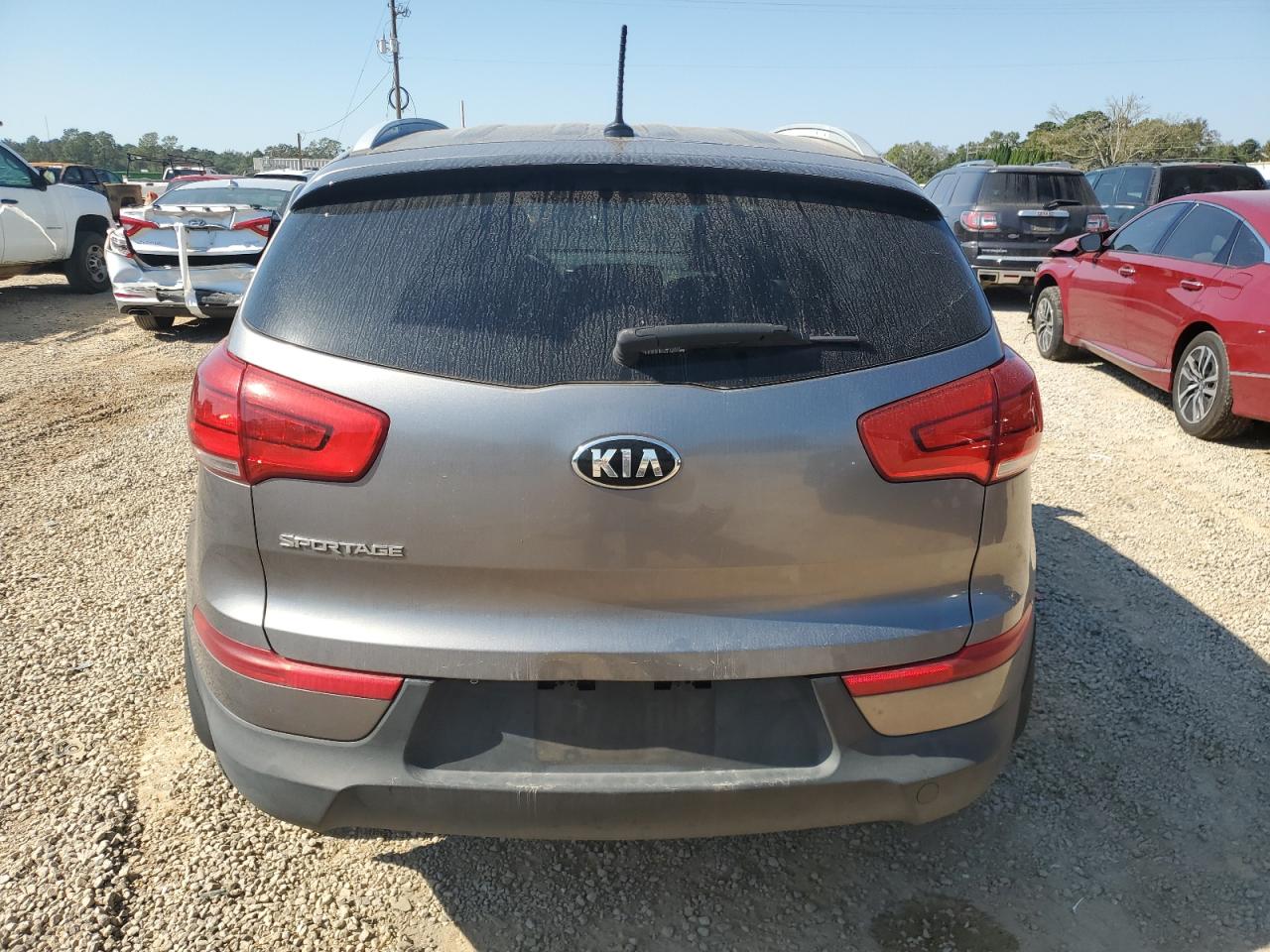 2016 KIA Sportage VIN KNDPB3AC2G7866626 Copart auction photo, front end / minor dent/scratches damage thumbnail 6