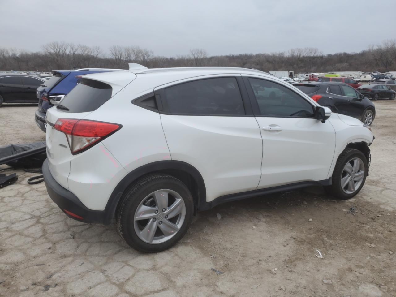 2019 Honda HR-V VIN 3CZRU6H54KM724802 Copart auction photo, all over / stripped damage thumbnail 3