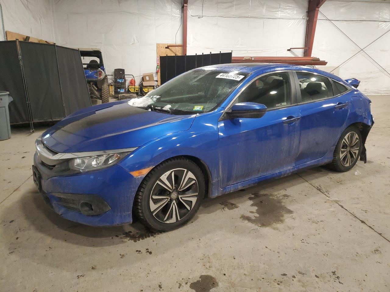 2018 Honda Civic VIN JHMFC1F33JX035860