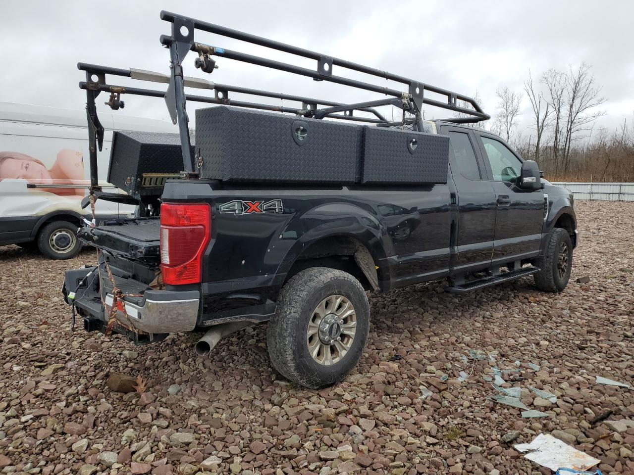 2022 Ford F250 VIN 1FT7X2B67NEC67038 Copart auction photo, rear end damage thumbnail 3
