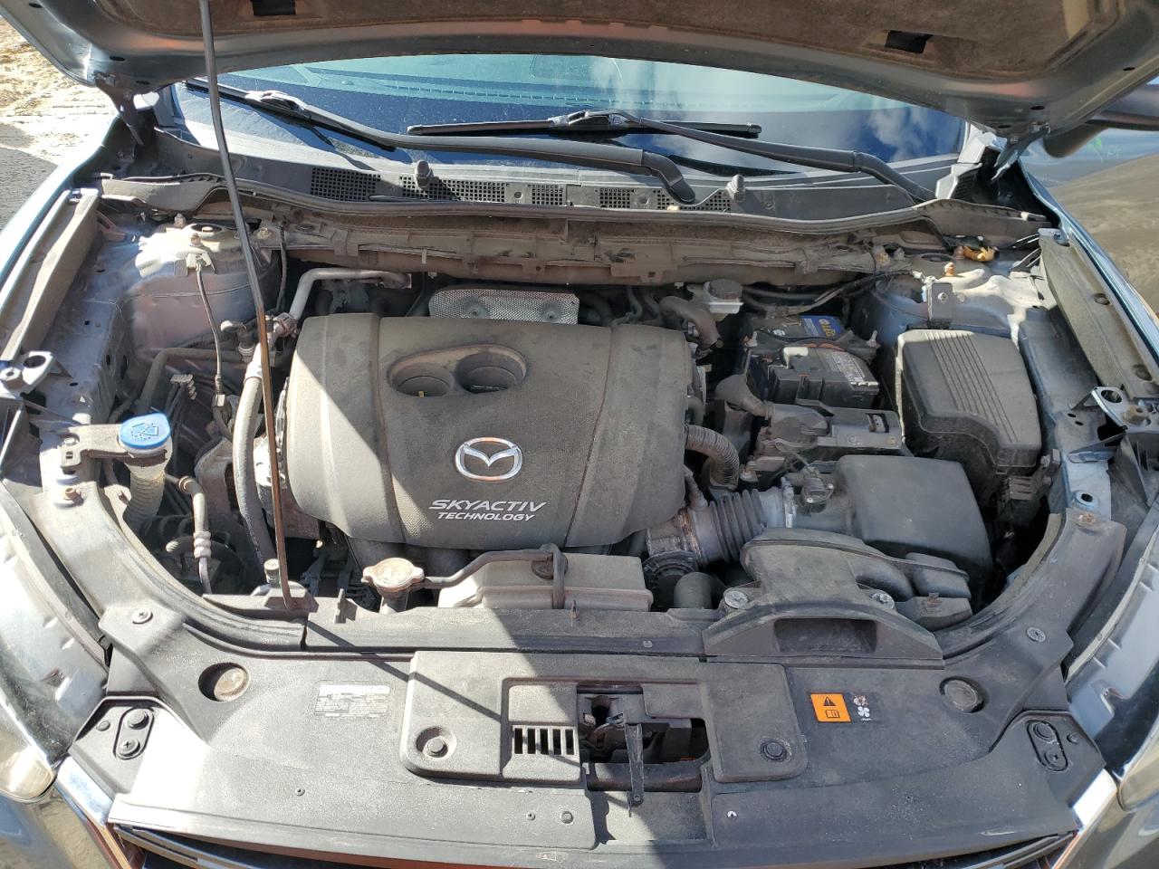 2016 Mazda CX-5 VIN JM3KE4CY7G0763136 Copart auction photo, side / minor dent/scratches damage thumbnail 12