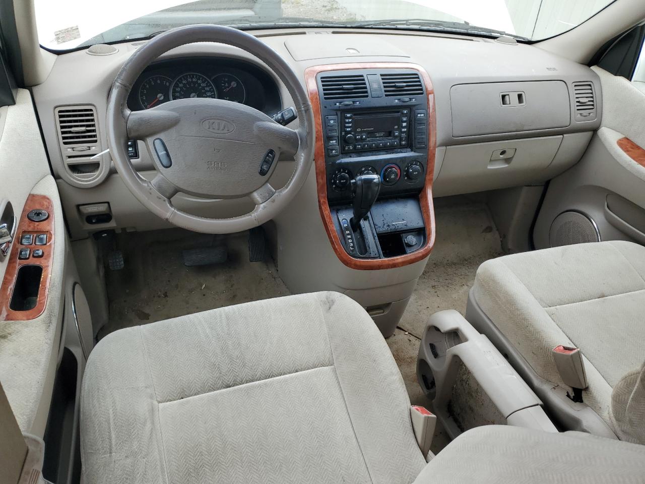 2005 KIA Sedona VIN KNDUP132856716570 Copart auction photo, front end damage thumbnail 8