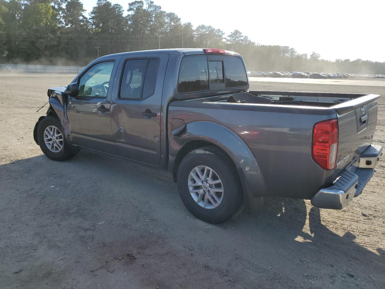 2021 Nissan Navara (Frontier) VIN 1N6ED0EAXMN710962 Copart auction photo, front end / side damage thumbnail 2