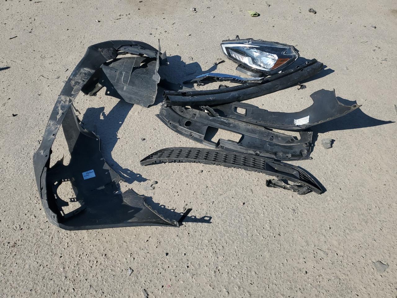 2019 Nissan Sentra VIN 3N1AB7AP2KY358845 Copart auction photo, front end damage thumbnail 14