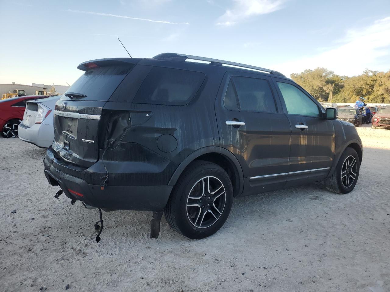 2015 Ford Explorer VIN 1FM5K7D84FGC34565 Copart auction photo, rear end damage thumbnail 3