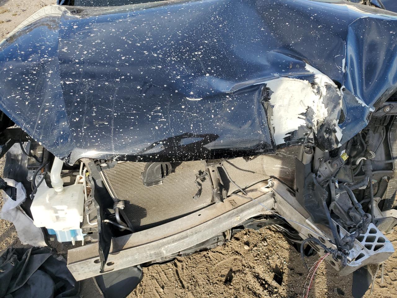 2018 Toyota Highlander VIN 5TDBZRFH9JS864253 Copart auction photo, front end / minor dent/scratches damage thumbnail 13
