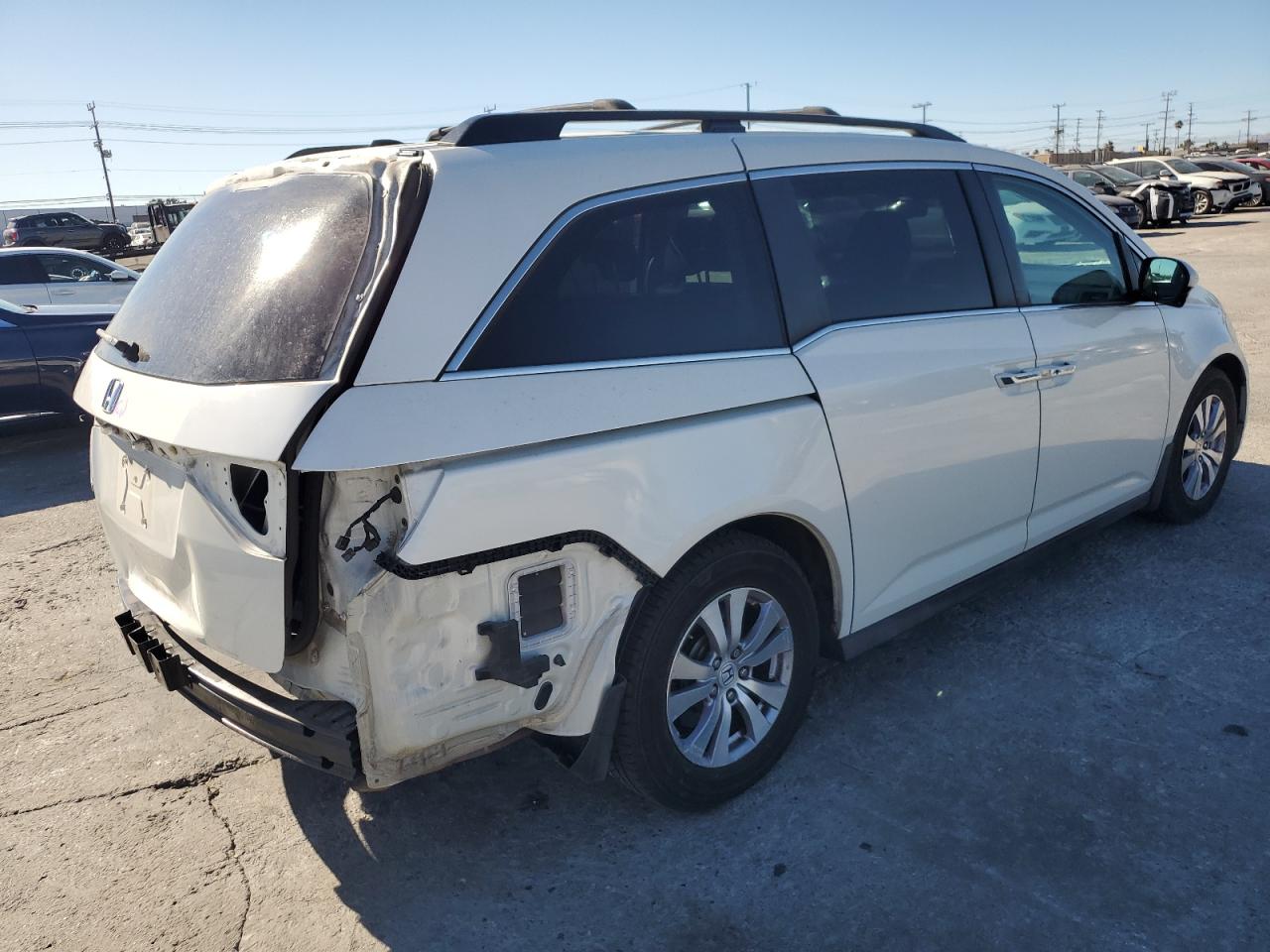 2015 Honda Odyssey VIN 5FNRL5H67FB111594 Copart auction photo, rear end damage thumbnail 3