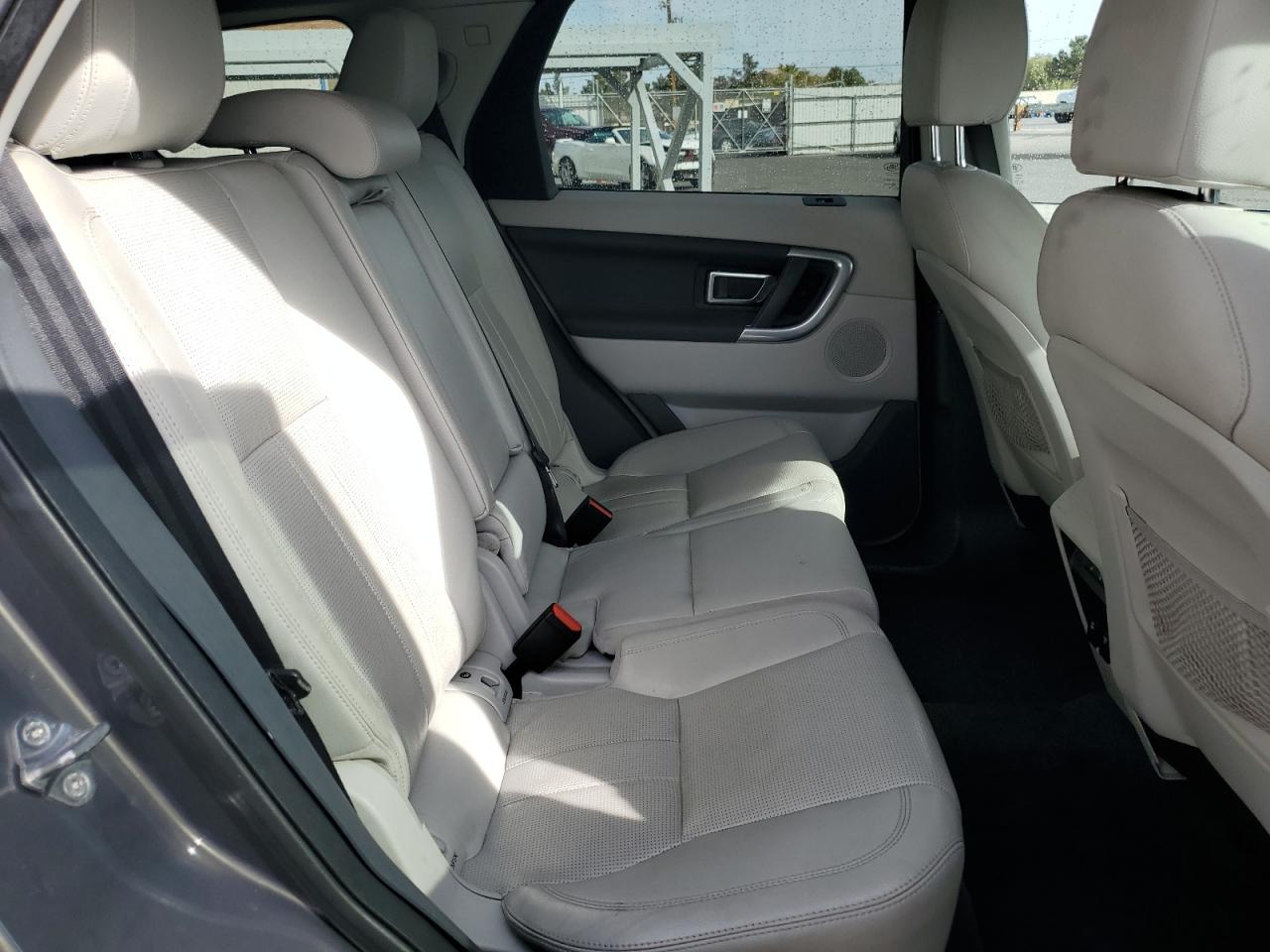 2016 Land Rover Discovery VIN SALCR2BG3GH552069 Copart auction photo, minor dent/scratches damage thumbnail 11