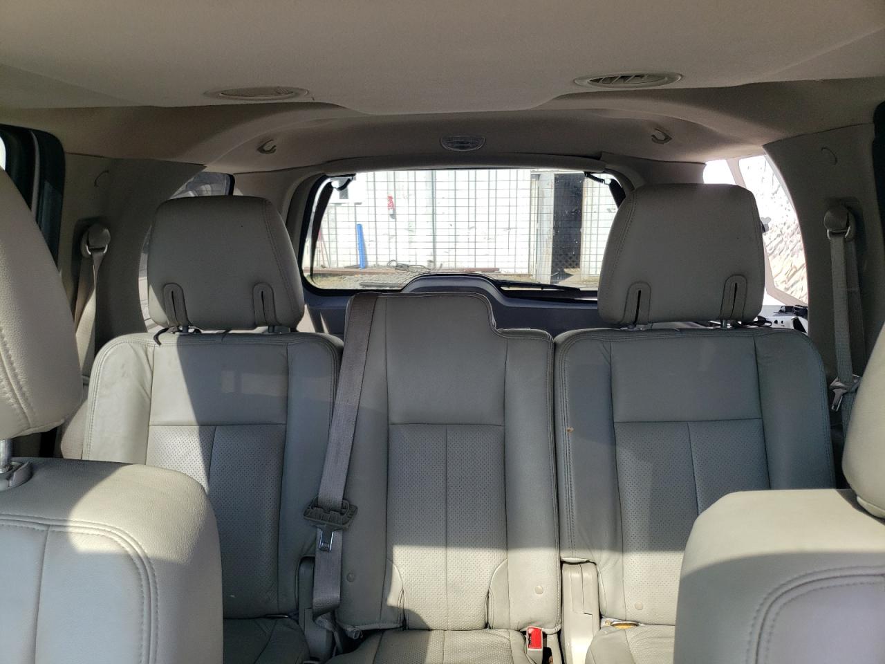 2014 Ford Expedition VIN 1FMJU1H56EEF05528 Copart auction photo, side / rear end damage thumbnail 10