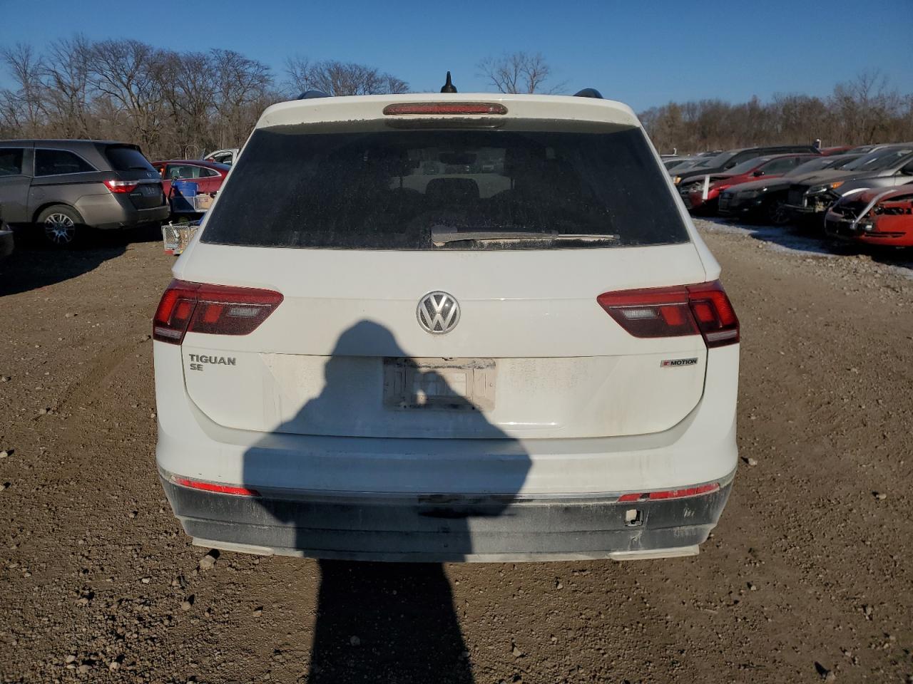 2021 Volkswagen Tiguan VIN 3VV2B7AXXMM137927 Copart auction photo, front end damage thumbnail 6