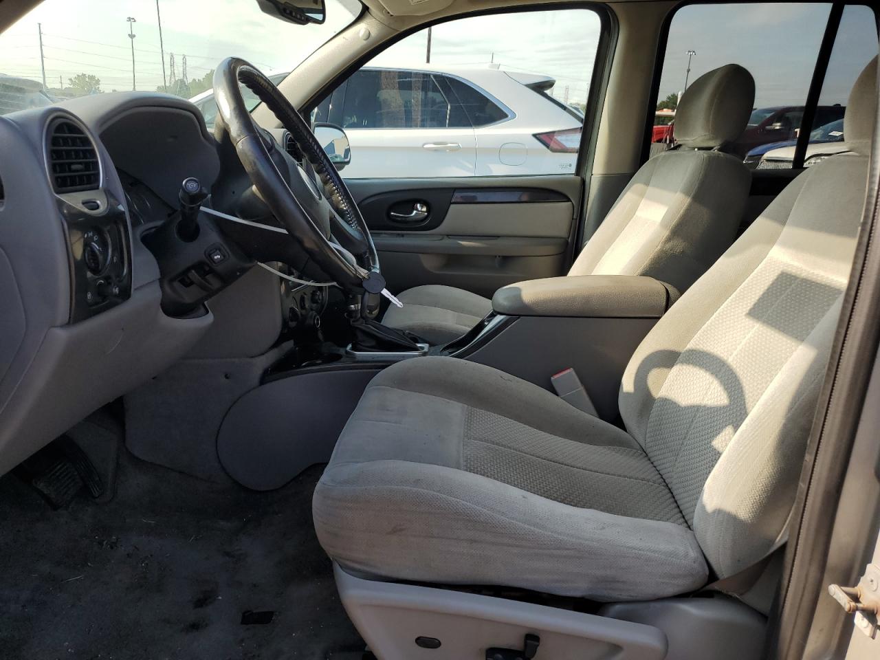 2007 GMC Envoy VIN 1GKDT13S472232289 Copart auction photo, rear end / missing/altered vin damage thumbnail 7